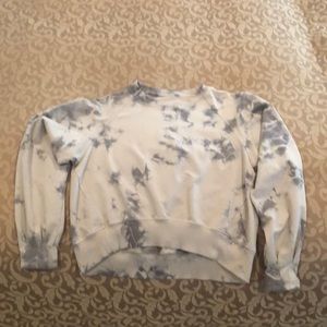 Lululemon sweatshirt